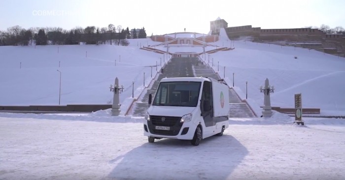 Фудтрак на базе "ГАЗели NEXT" - "Сюда еда"